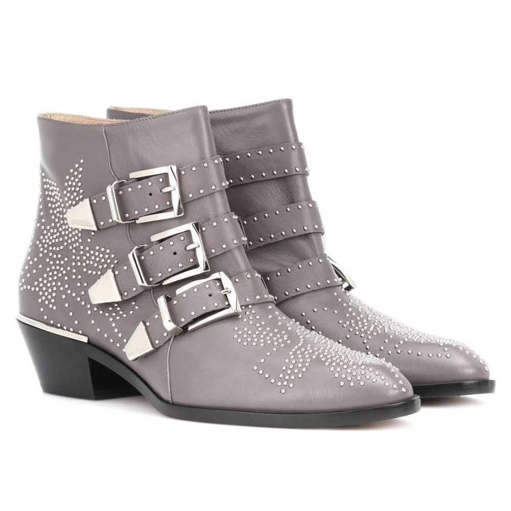 Chloé Susanna Short Boot in Grey / Silver Studs Size 38 1/2